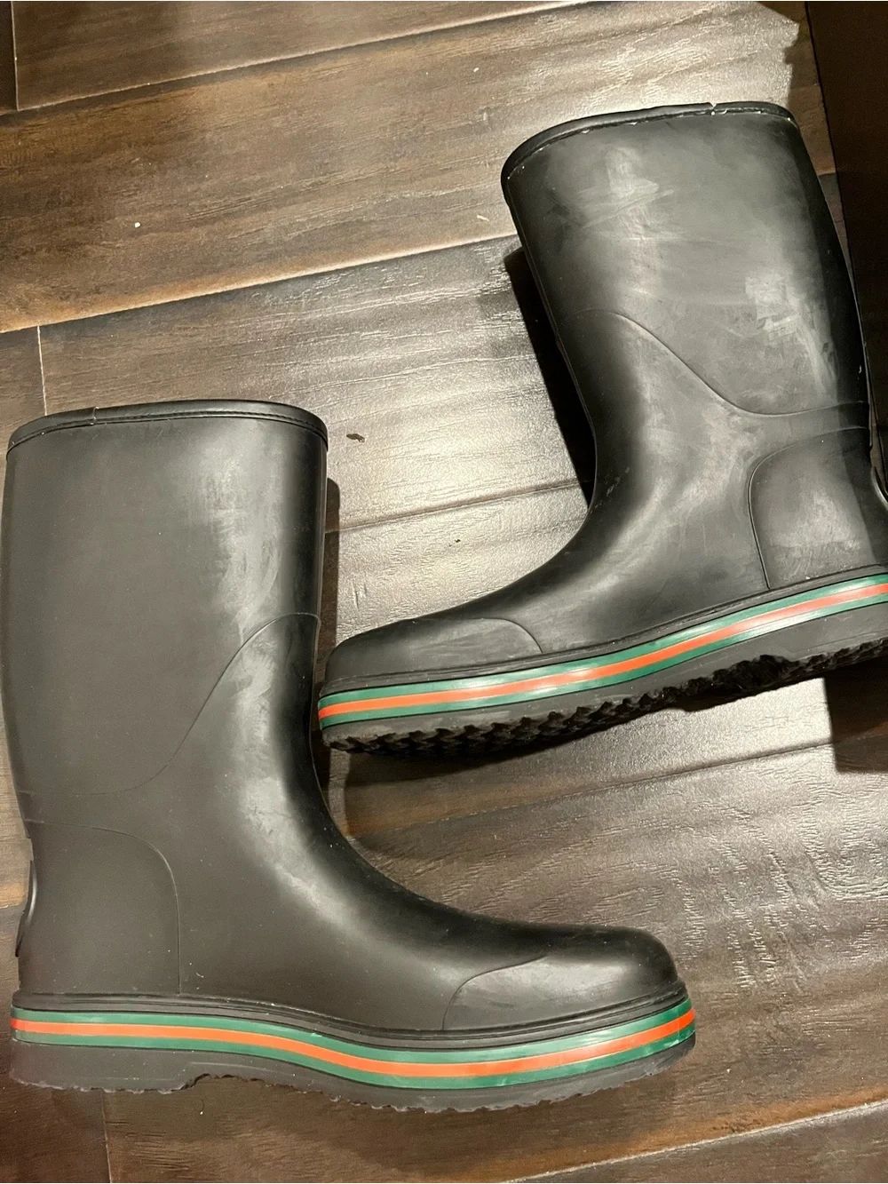 Gucci Black Rain & Snow Boots with Green and Red Stripe